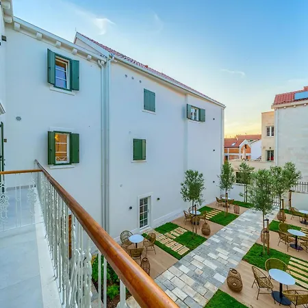 Hotel Brattia, Adults Only, Heated Pool, A La Carte Breakfast, Postira, Brac Island Postira
