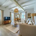 Brattia, Adults Only Hotel Postira