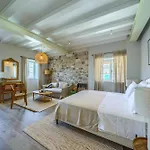 Hotel Brattia, Adults Only