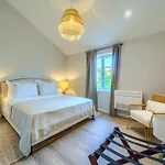 Brattia, Adults Only Hotel 4*