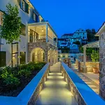 Brattia, Adults Only Hotel Postira